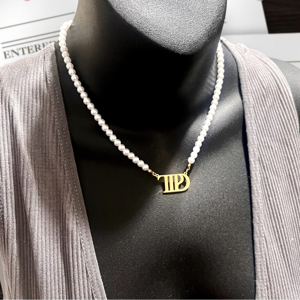 TTPD pearl necklace